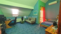 Eladó családi ház, XVII. kerületben 249 M Ft, 9 szobás