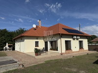 Eladó családi ház, Csanyteleken 58.9 M Ft, 3 szobás