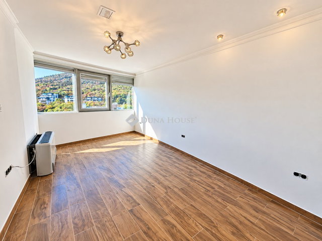 Eladó téglalakás, Budapesten, II. kerületben 89.8 M Ft, 3 szobás