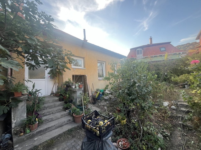 Eladó családi ház, Budapesten, XI. kerületben 175 M Ft, 3 szobás