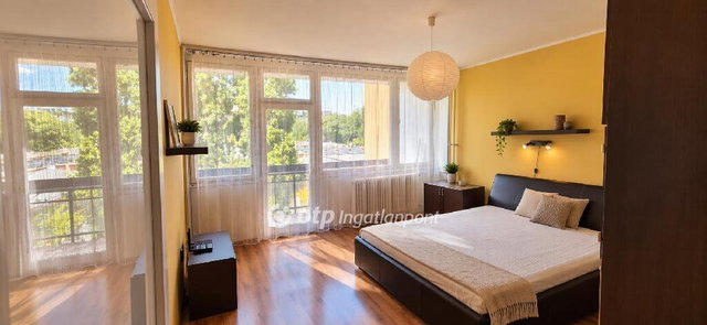 Eladó téglalakás, Budapesten, XX. kerületben 68.9 M Ft