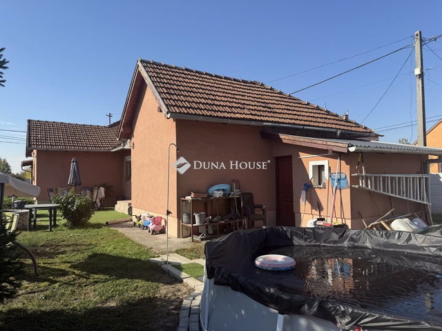 Eladó családi ház, Érden 88.8 M Ft, 4 szobás