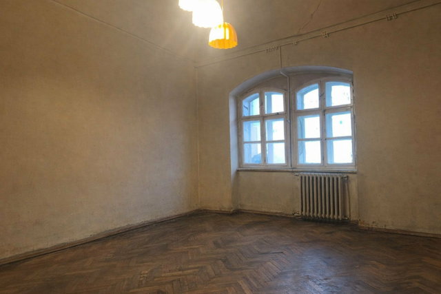 Eladó téglalakás, Debrecenben, Kossuth utcában 69.9 M Ft