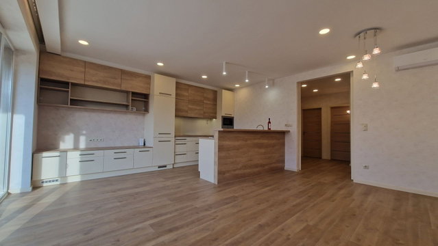 Kiadó téglalakás, albérlet, Debrecenben 460 E Ft / hó, 3 szobás