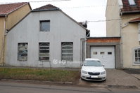 Eladó családi ház, Szegeden 150 M Ft, 4 szobás