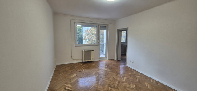 Eladó téglalakás, Debrecenben, Egyetem sugárúton 62.1 M Ft