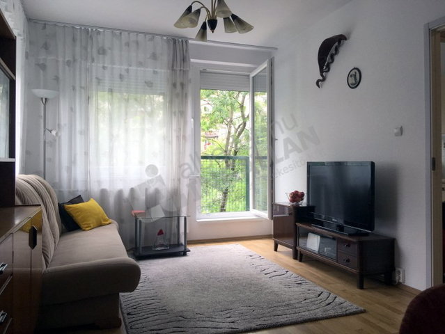 Kiadó panellakás, albérlet, XI. kerületben, Törökugrató utcában