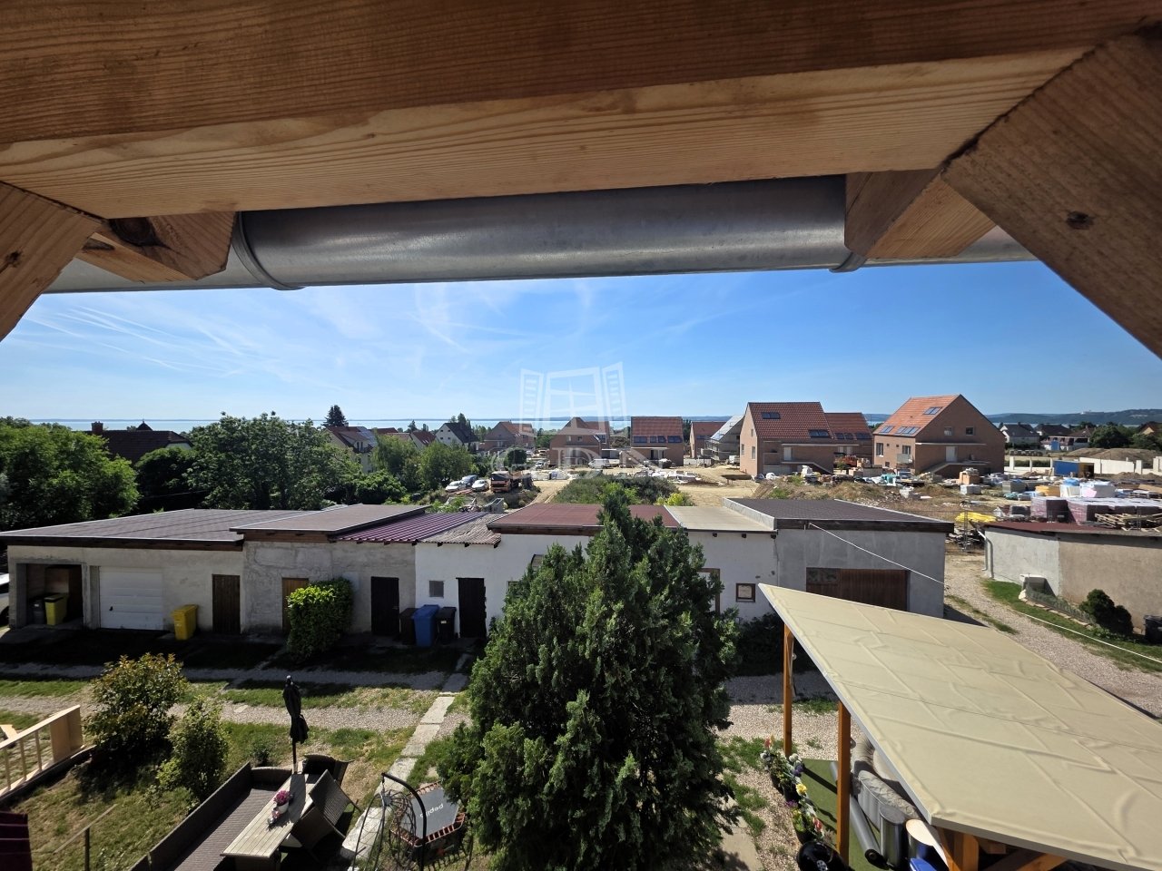 2 bed · 44m² · 52.600.000 ft