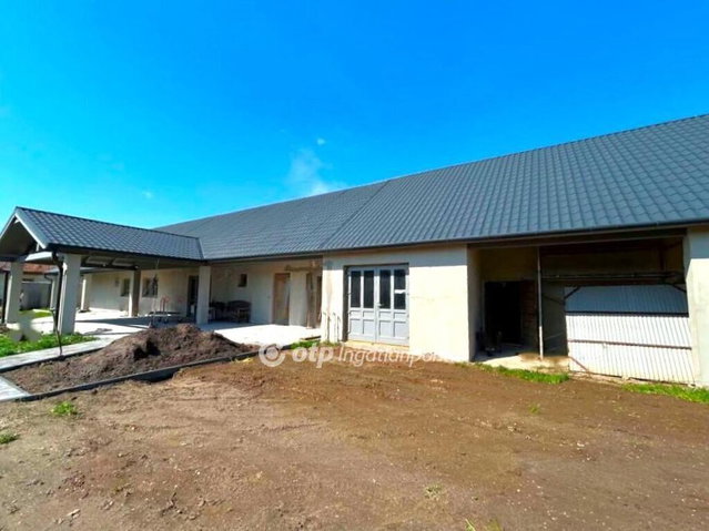Eladó családi ház, Nagykőrösön 86 M Ft, 3 szobás
