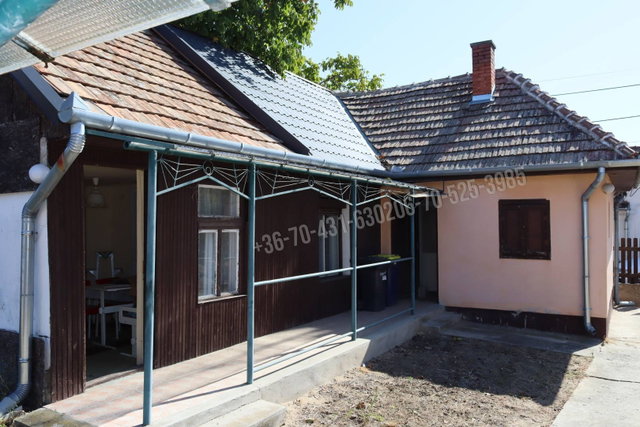 Eladó családi ház, Pilisen 34.9 M Ft, 3 szobás