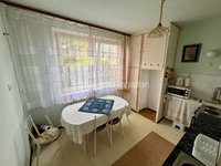 Eladó téglalakás, Nyíregyházán 44 M Ft, 3 szobás