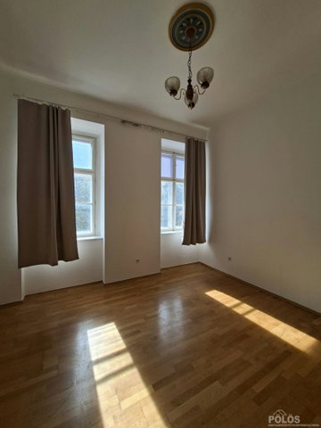 Kiadó téglalakás, albérlet, Sopronban 135 E Ft / hó, 1+1 szobás