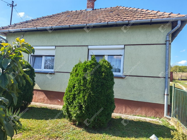 Eladó családi ház, Bánokszentgyörgyön 19 M Ft, 3 szobás