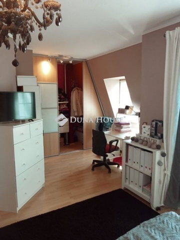 Eladó családi ház, Budaörsön 359 M Ft, 5 szobás