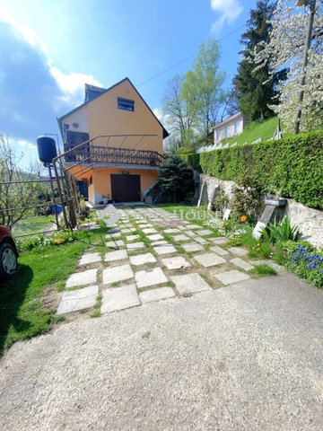 Eladó nyaraló, Orfűn 49.99 M Ft, 3 szobás / költözzbe.hu
