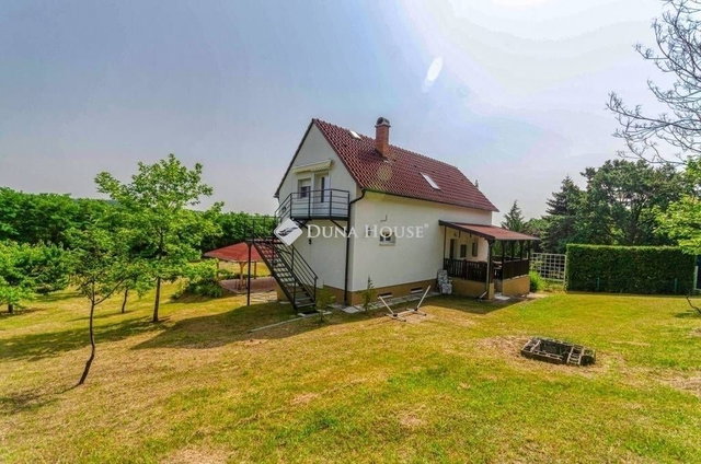 Eladó családi ház, Domonyban 117 M Ft, 4 szobás