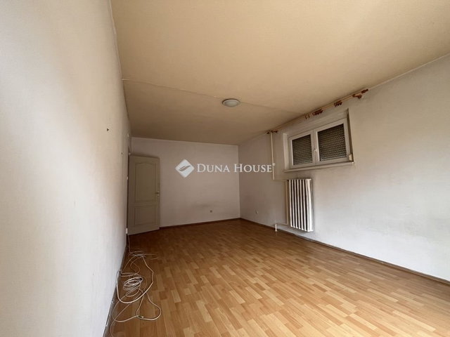 Eladó panellakás, Budapesten, XVII. kerületben 49 M Ft, 1 szobás