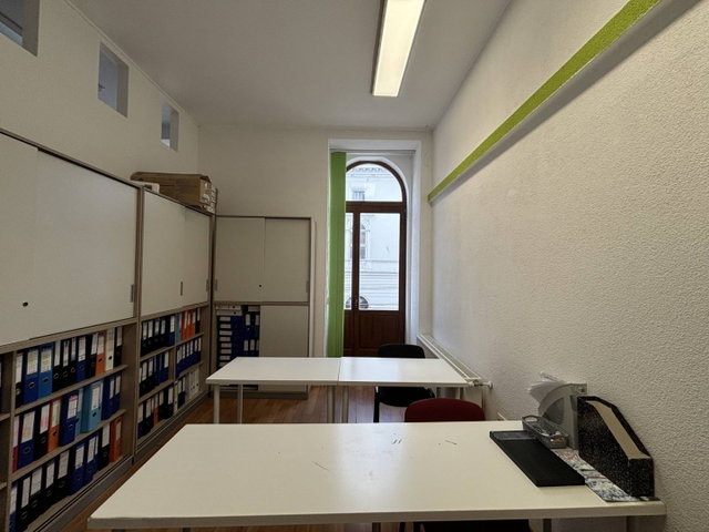 Kiadó iroda, Miskolcon 260 E Ft / hó / költözzbe.hu