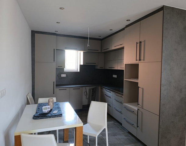 Eladó családi ház, Veszprémben 119.9 M Ft, 3 szobás