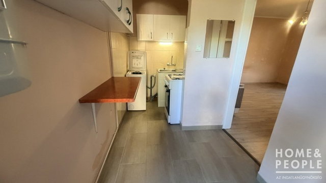 Eladó téglalakás, Hódmezővásárhelyen 21 M Ft, 1 szobás
