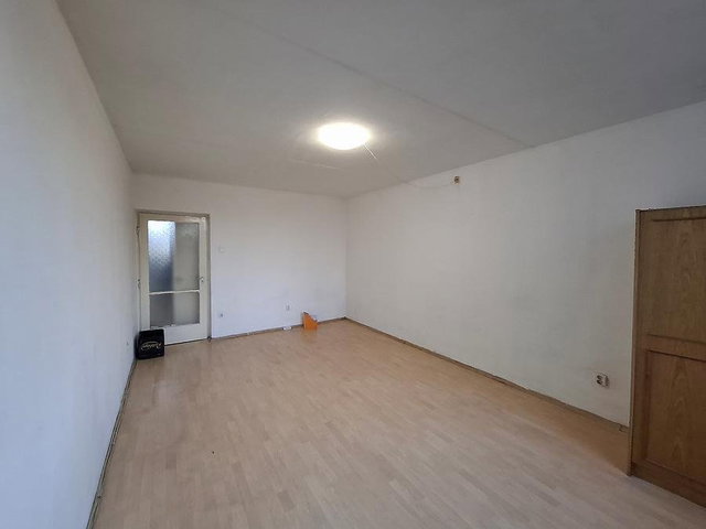 Eladó panellakás, Budapesten, X. kerületben 32.9 M Ft, 1 szobás