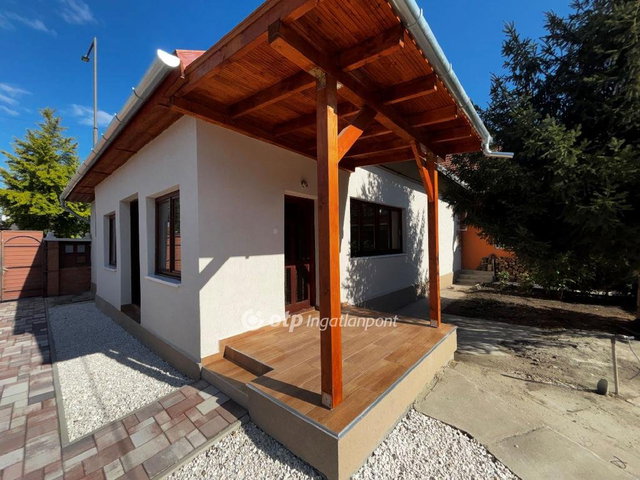 Eladó téglalakás, Békéscsabán 39.5 M Ft, 2 szobás