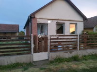 Eladó családi ház, Tápiószelén 25 M Ft, 2 szobás