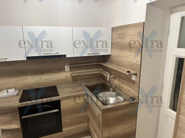 Kiadó téglalakás, albérlet, Szegeden 240 E Ft / hó, 2 szobás