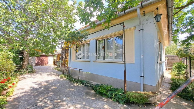 Eladó családi ház, Gyömrőn 79.9 M Ft, 3 szobás