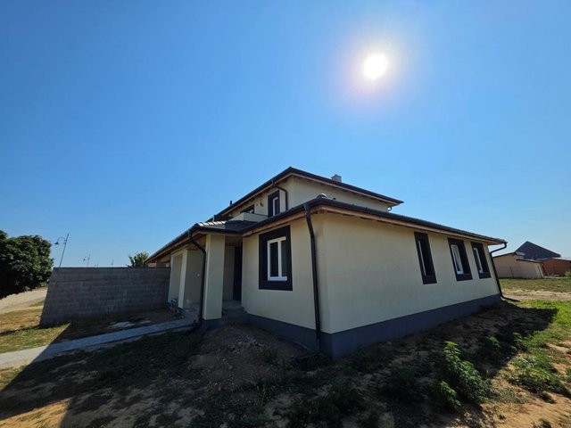 Eladó családi ház, Kaposváron 124 M Ft, 2+2 szobás