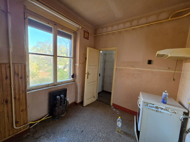 Eladó téglalakás, Budapesten, XX. kerületben, Tátra téren