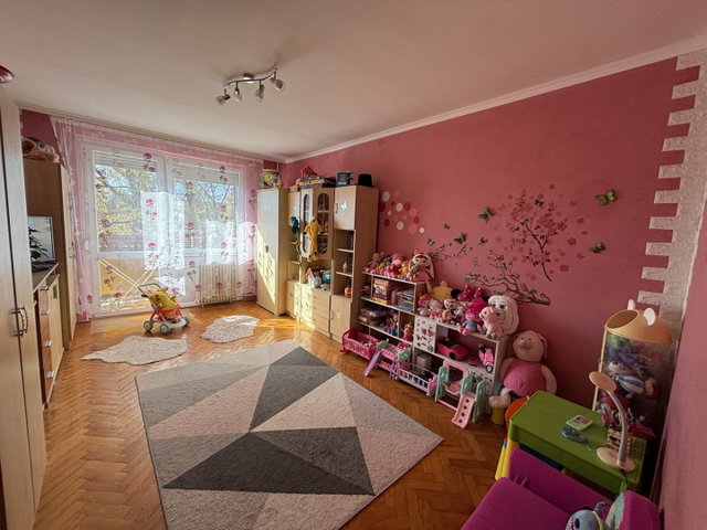 Eladó téglalakás, Nyíregyházán 38.7 M Ft, 2 szobás