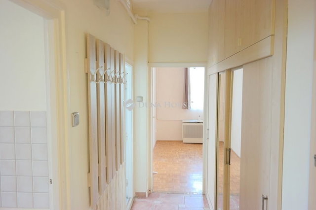 Eladó téglalakás, Budapesten, XX. kerületben 60 M Ft, 3 szobás
