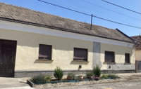 Eladó családi ház, Szekszárdon 39.9 M Ft, 3 szobás