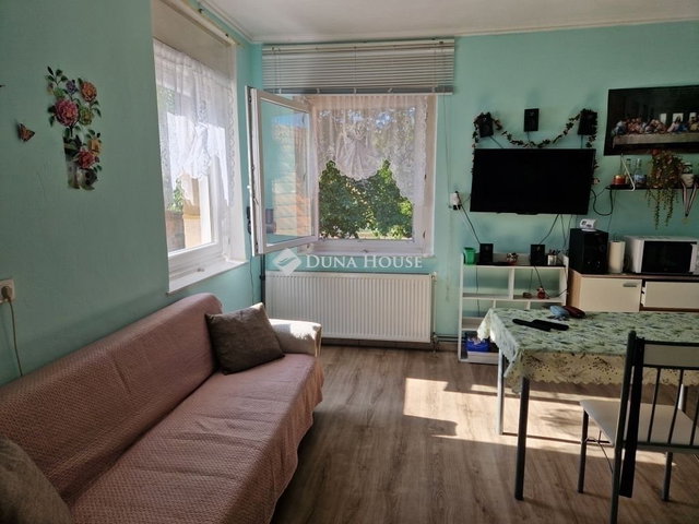 Eladó családi ház, Tápiószecsőn 68 M Ft, 3 szobás