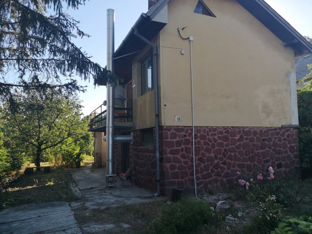 Eladó családi ház, Balatonfüreden 107 M Ft, 2 szobás
