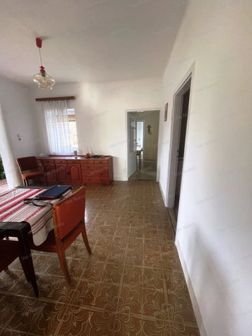 Eladó családi ház, Sandon 15 M Ft, 2+1 szobás
