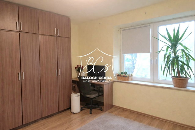 Eladó családi ház, Debrecenben 44 M Ft, 2 szobás