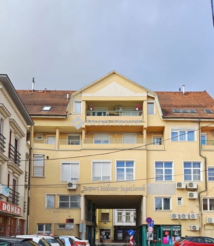Eladó téglalakás, Miskolcon, Kazinczy Ferenc utcában 69.99 M Ft