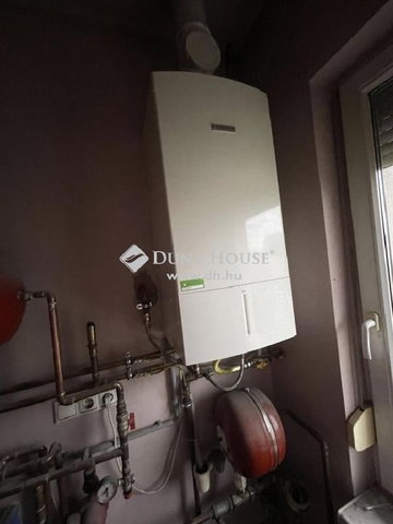 Eladó családi ház, Kecskeméten 111 M Ft, 5 szobás