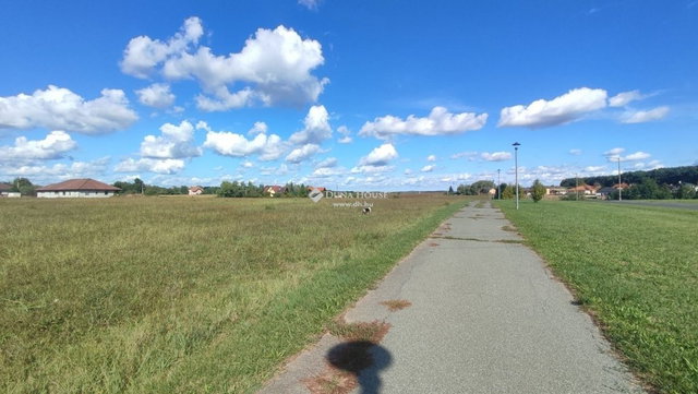 Eladó telek, Zalaegerszegen 52 M Ft / költözzbe.hu