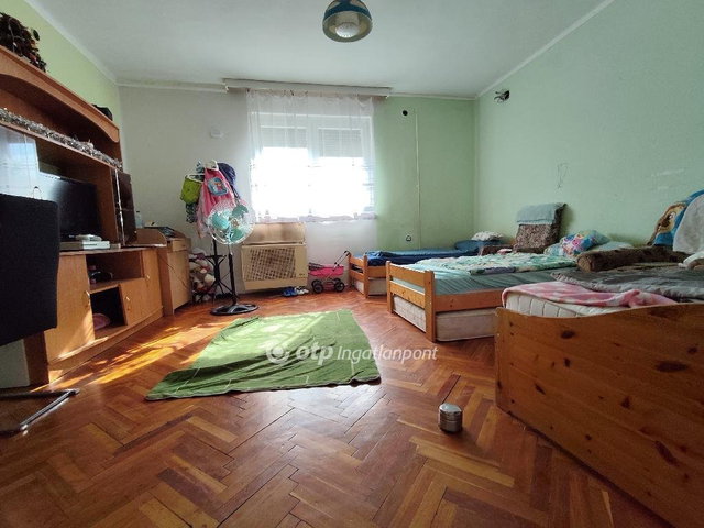 Eladó családi ház, Hajdúdorogon 37.2 M Ft, 2 szobás
