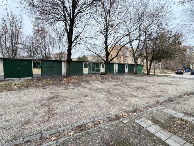 Eladó garázs, Székesfehérvárott 7.6 M Ft / költözzbe.hu