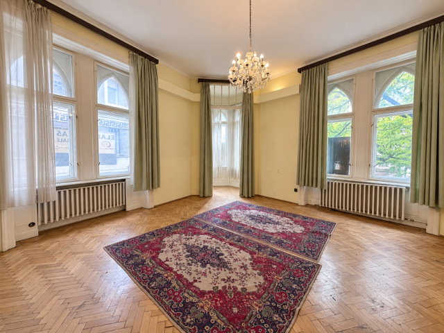 Eladó téglalakás, Budapesten, VIII. kerületben, Baross utcában