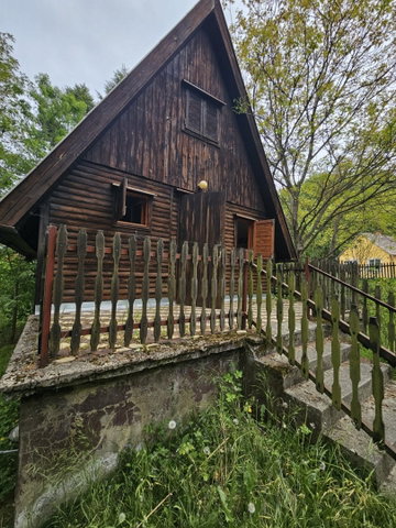 Eladó nyaraló, Farkasgyepűn 26 M Ft, 1+2 szobás