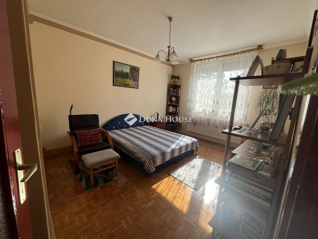 Eladó téglalakás, Zalaegerszegen 34.9 M Ft, 2 szobás