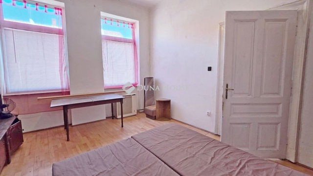 Eladó családi ház, Szombathelyen 45.8 M Ft, 3 szobás