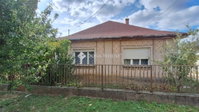 Eladó családi ház, Előszálláson 30.5 M Ft, 2 szobás