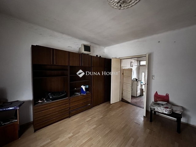 Eladó téglalakás, Budapesten, XX. kerületben 27.9 M Ft, 1 szobás