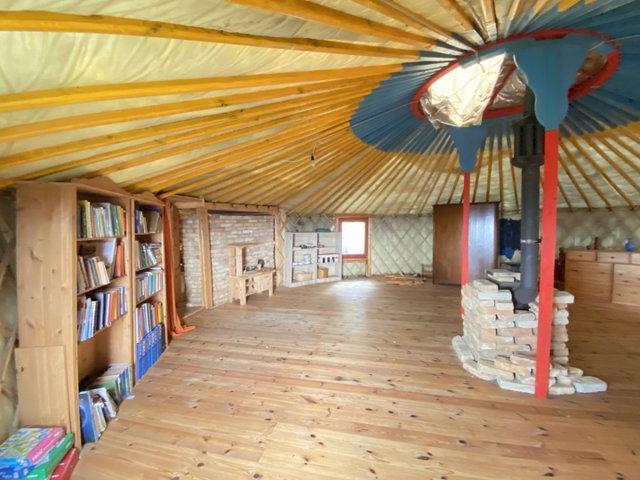 Eladó nyaraló, Balatonhenyén 44 M Ft, 3 szobás